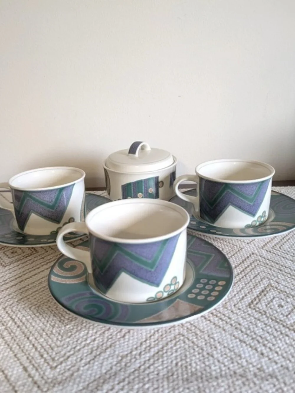 Vintage Mikasa Life Style CAC18 Coffee/Tea Cup and Saucer‎ Sets And A Canister